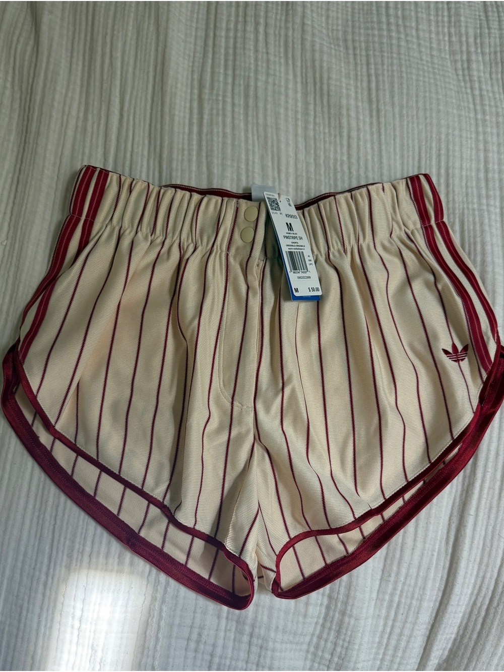 Adidas Women’s NWT Originals Firebird pinstripe shorts in warm vanilla